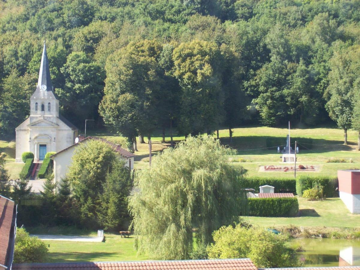 Le Chant Des Oiseaux Vauquois Exteriör bild